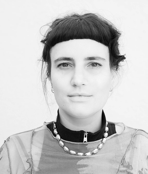 Potraitfoto Nora Reitelshöfer