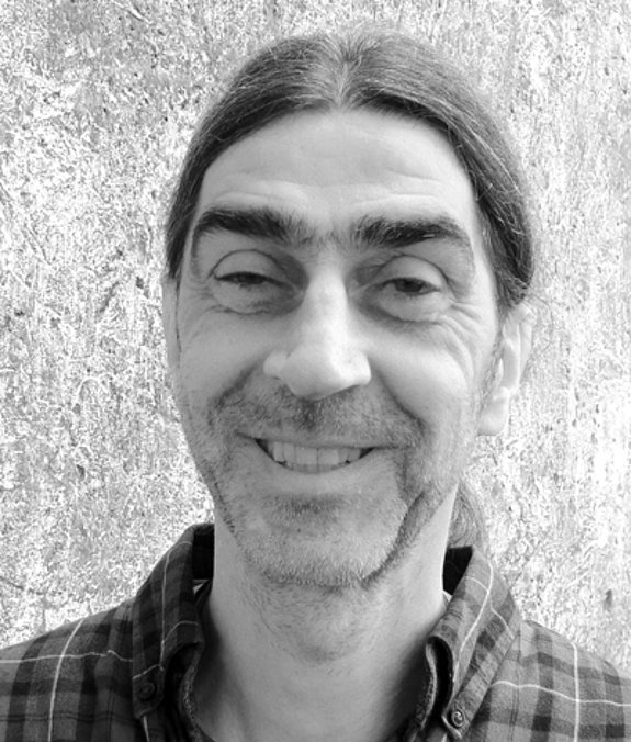 Portraitfoto Volker Krischker