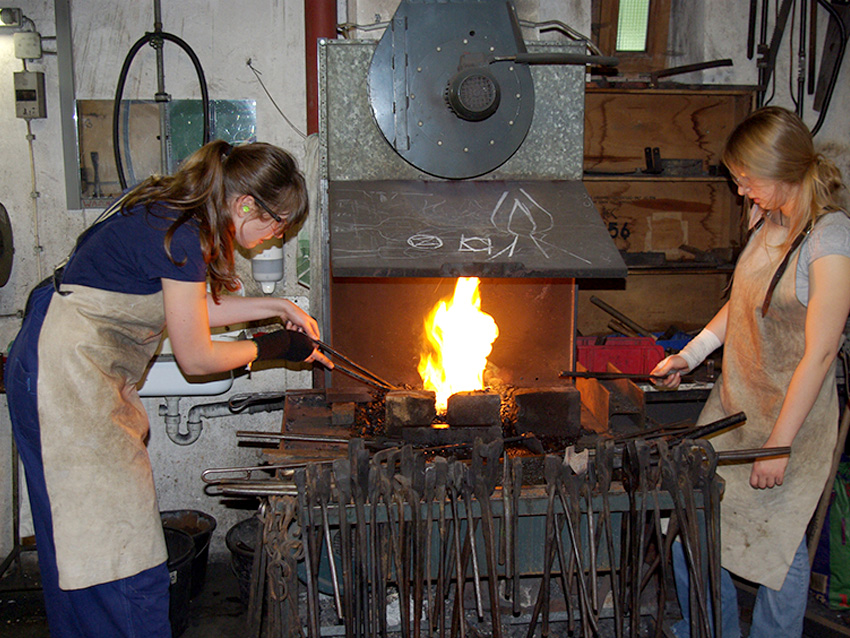 Foto aus dem Unterricht in der Metallstatt